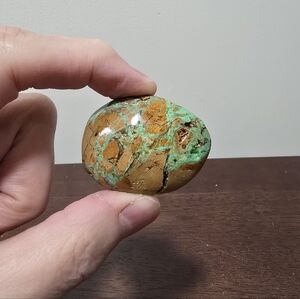 Smithsonite Crystal Palmstone